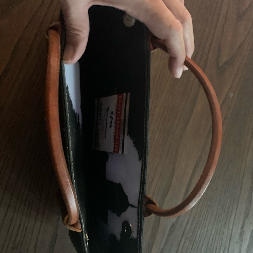 Handbag - Picture 2 of 6